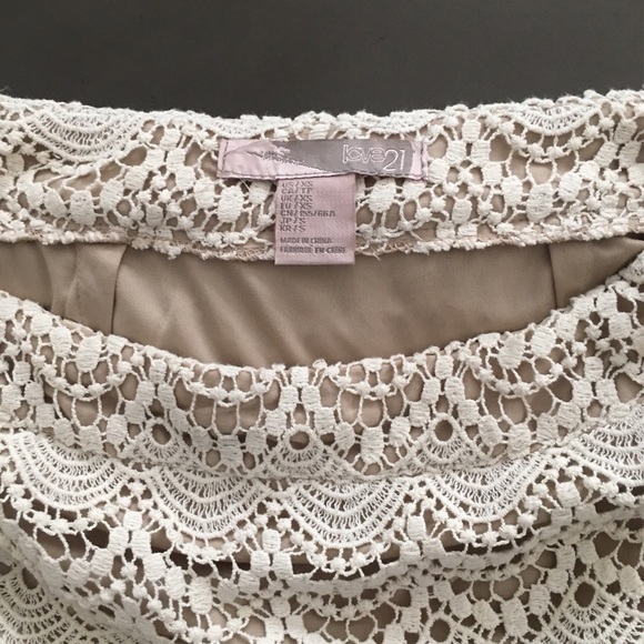 F21 Skirt - Picture 2 of 3